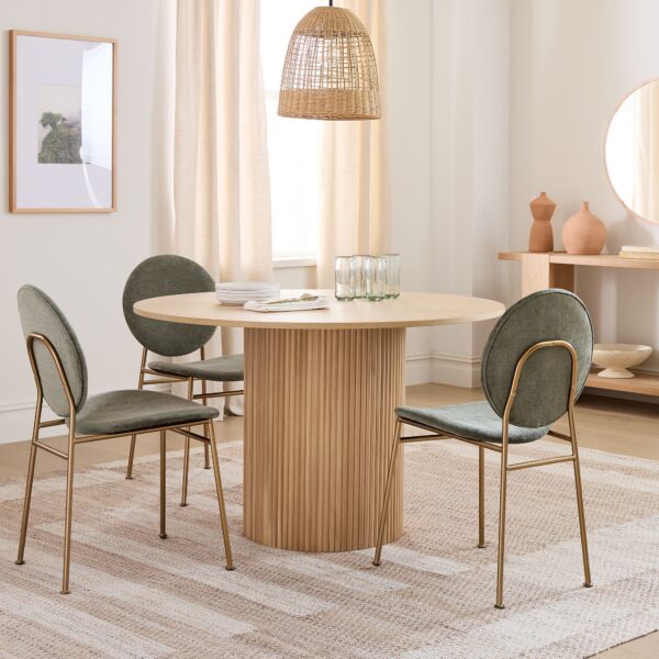 Wavve Round Dining Table
